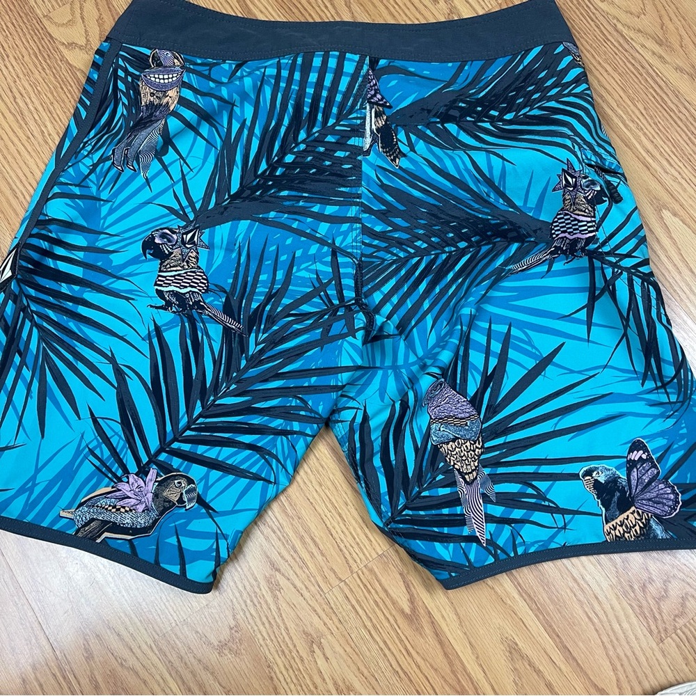 Volcom Mod-Tech Blue Swim Shorts - Picture 3 of 11
